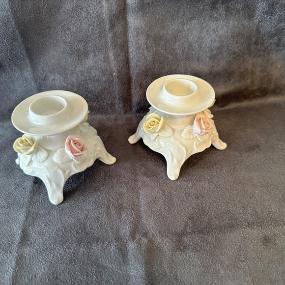 A pair of porcelain candle stick holders, AK, Kaiser, west Germany - Picture 4 of 5